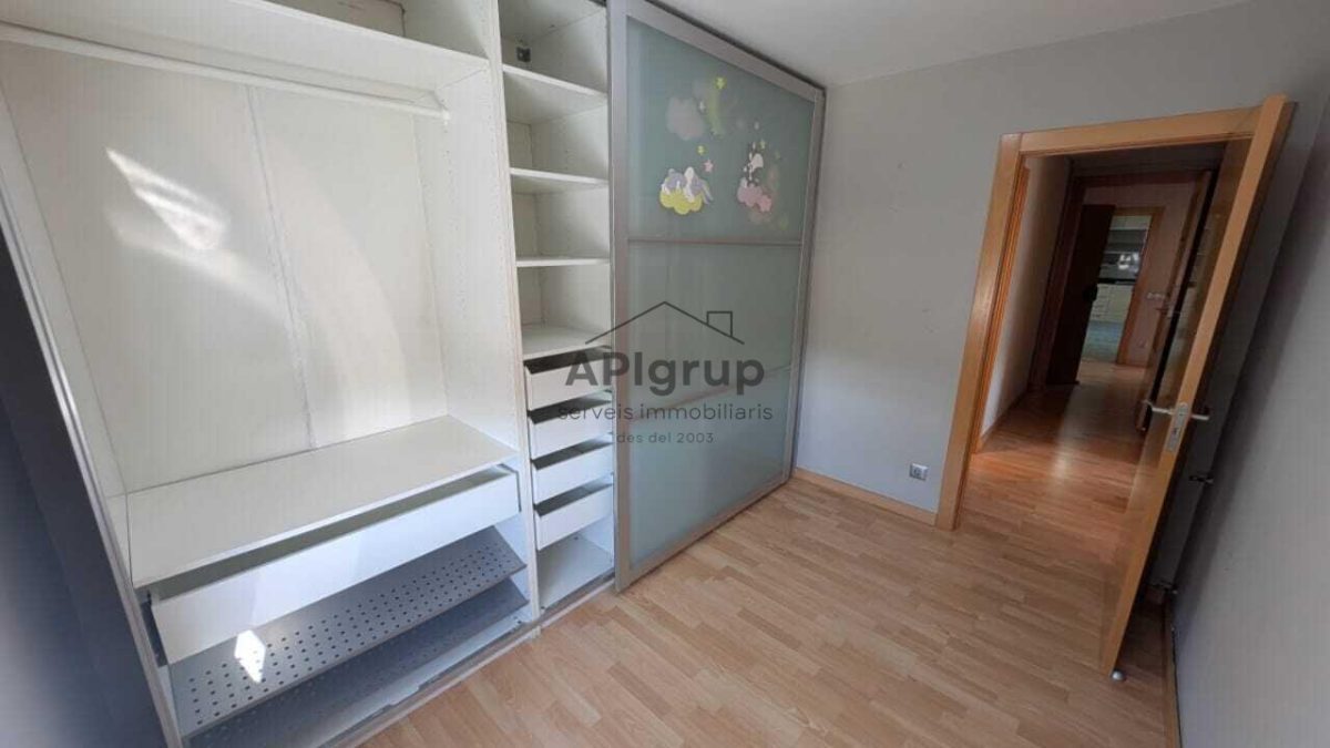 Piso en venta en sabadell — Foto 10