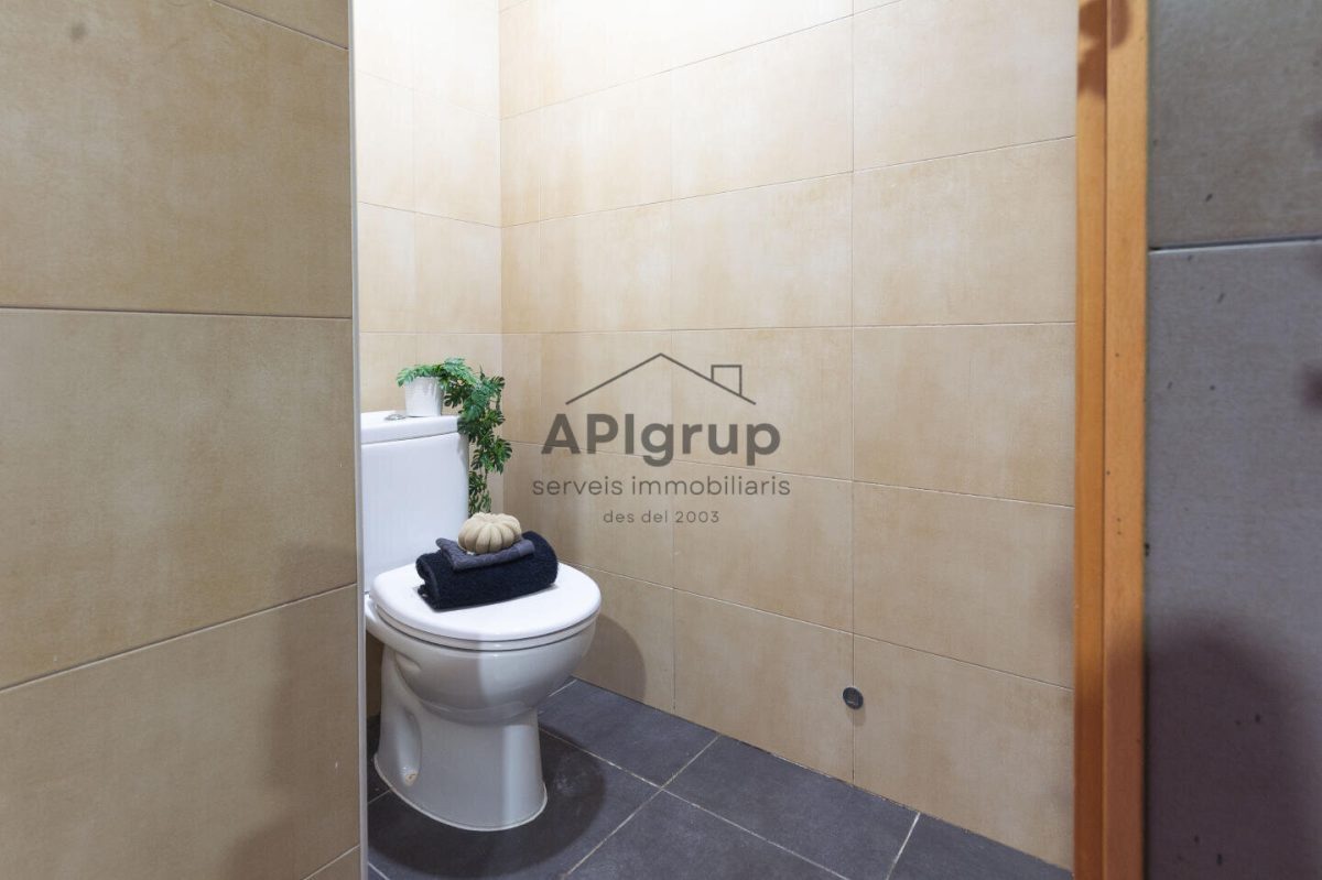 APIgrup VENDE.Planta baja REFORMADA en venta en Sabadell – 1 habitación en Sol i Padrís | Ideal inversión o primera viviendaAPIgrup comercializa esta acogedora planta baja REFORMADA en venta en Sabade — Foto 16