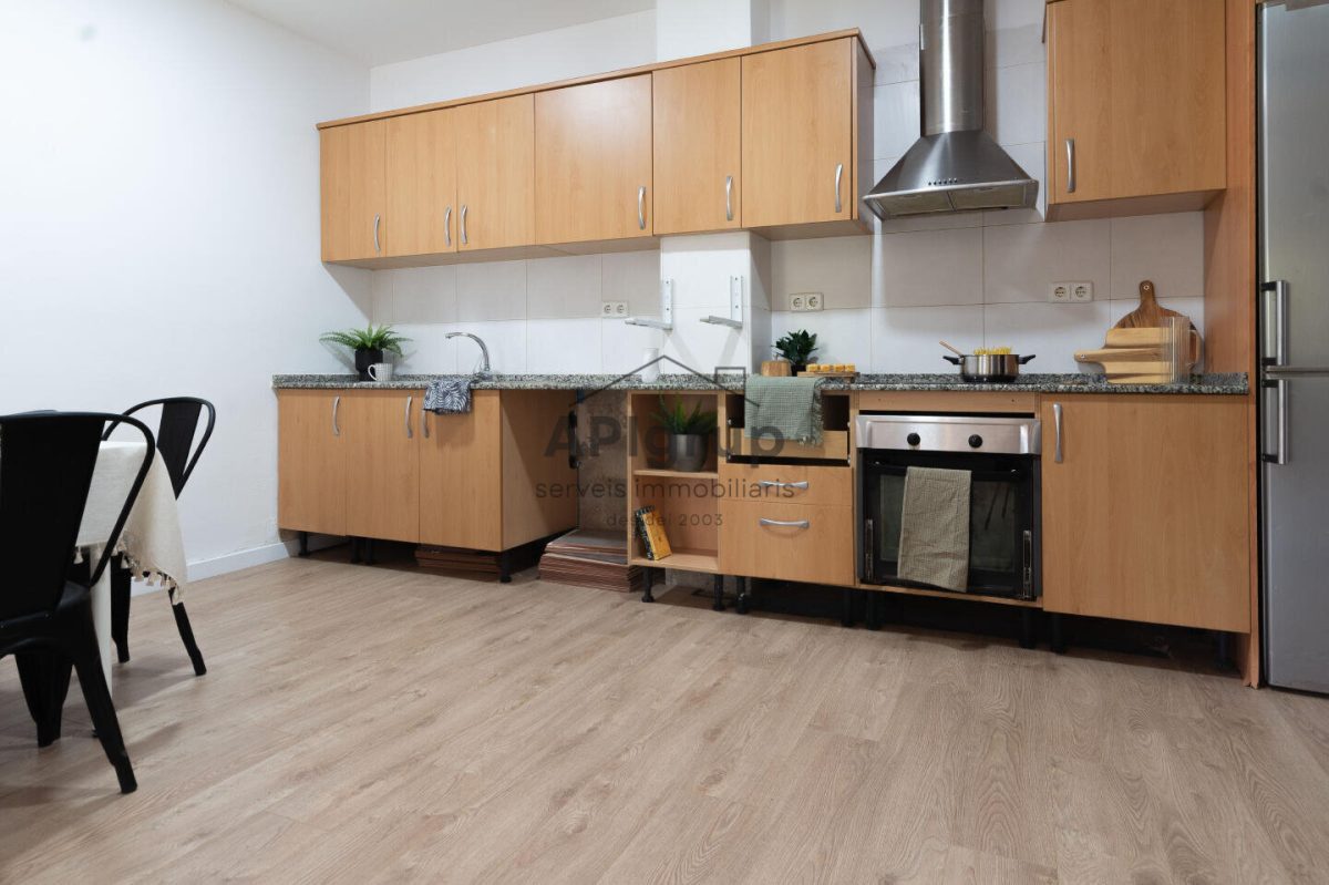 APIgrup VENDE.Planta baja REFORMADA en venta en Sabadell – 1 habitación en Sol i Padrís | Ideal inversión o primera viviendaAPIgrup comercializa esta acogedora planta baja REFORMADA en venta en Sabade — Foto 8