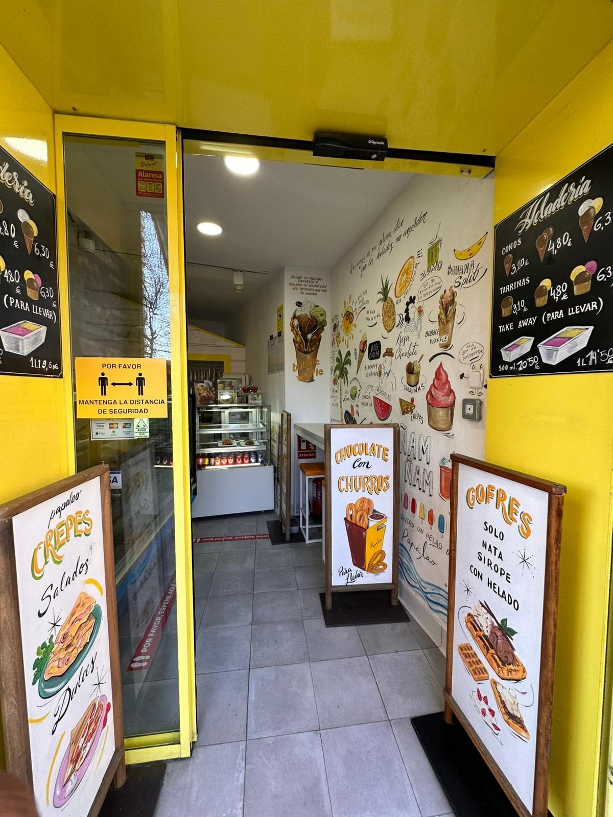 Heladería en traspaso en la latina — Foto 3