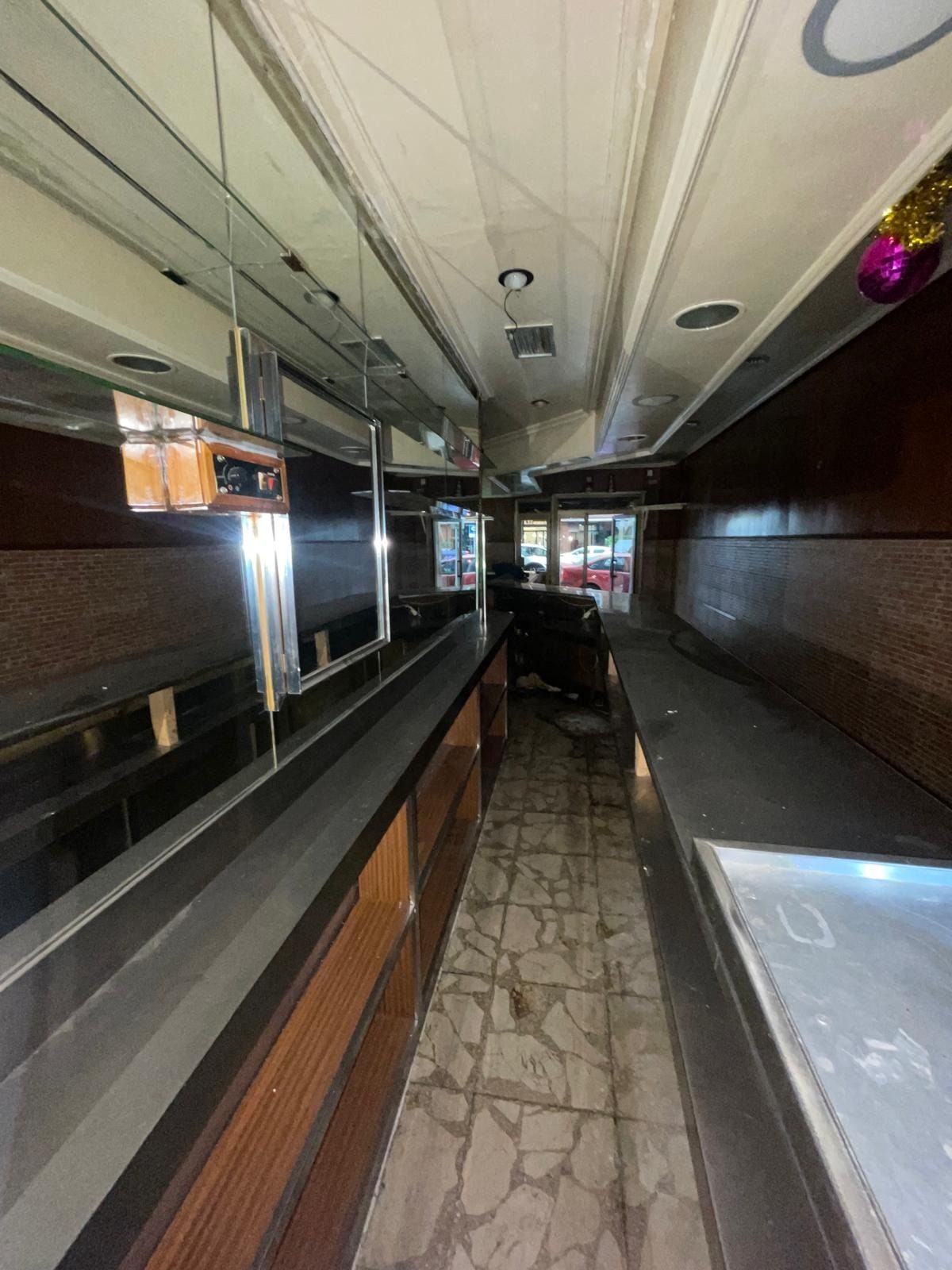 venta local muy cerca del retiro — Foto 16