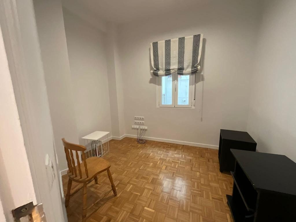 Piso en alquiler en Palacio — Foto 16