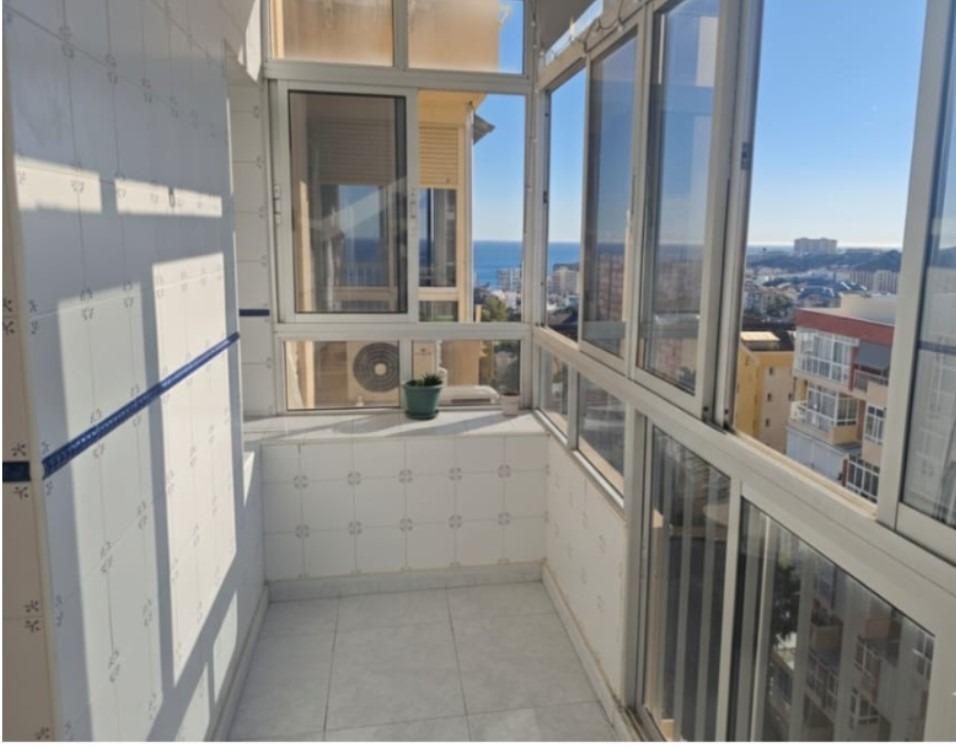 PRECIOSO PISO DE 1 DORMITORIO EN GAMONAL CON VISTAS AL MAR — Foto 1