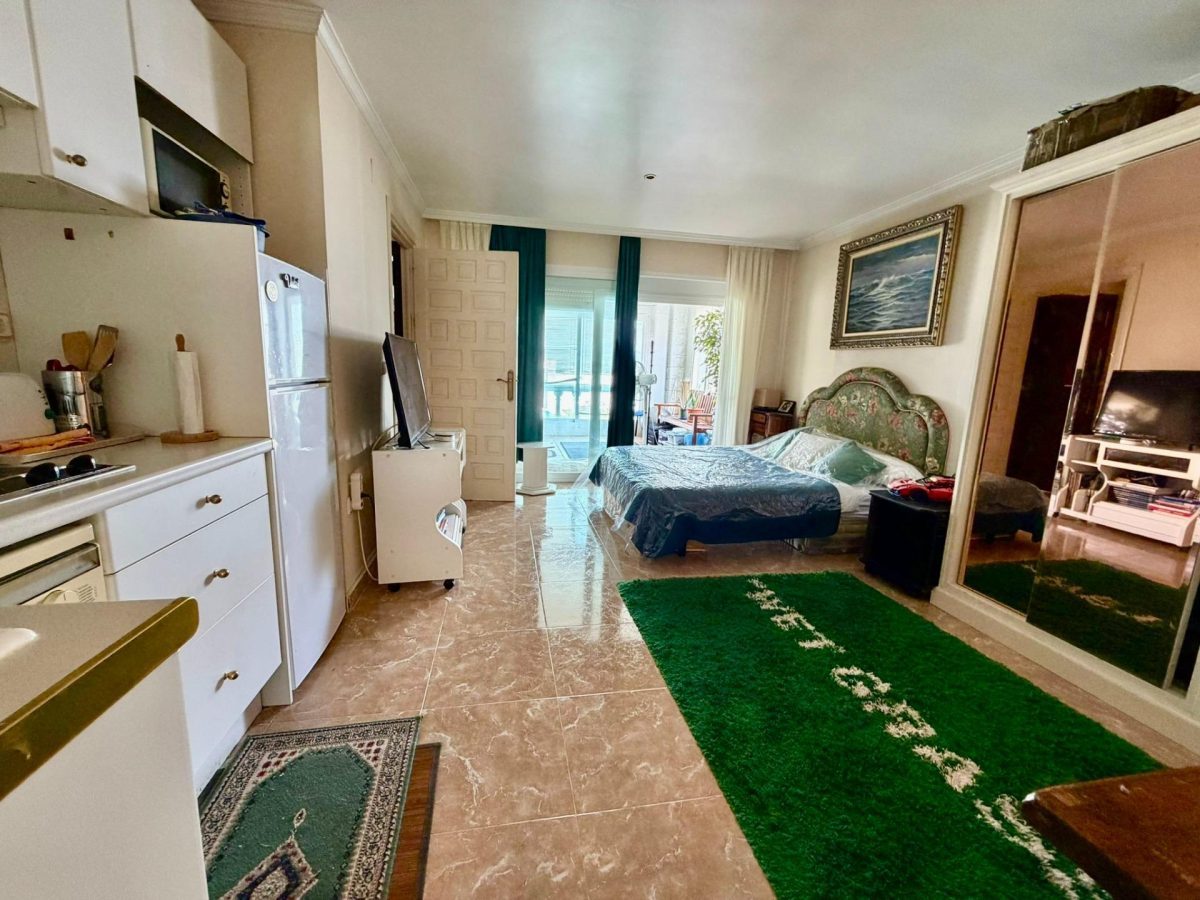 Gran villa independiente con piscina y dos viviendas en una- 6 dormitorios con gran potencial en La Chumbera — Foto 27