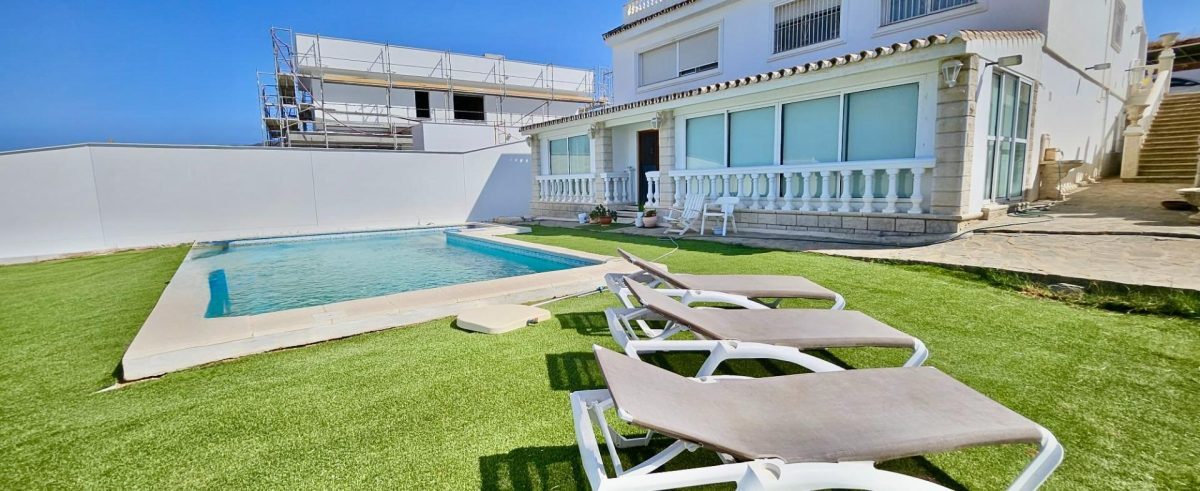 Gran villa independiente con piscina y dos viviendas en una- 6 dormitorios con gran potencial en La Chumbera — Foto 3