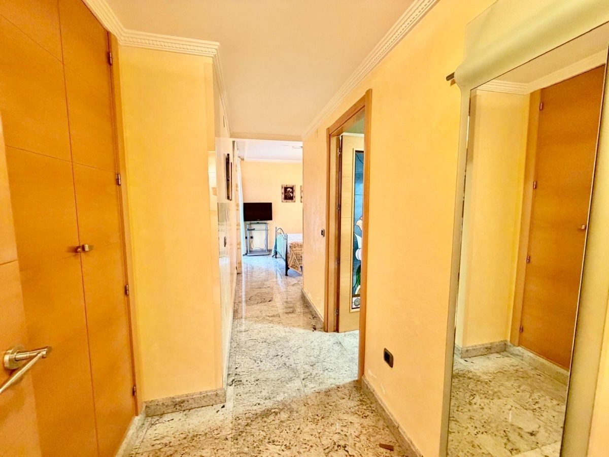 Exclusivo piso de 3 dormitorios en los Alamos, Torremolinos — Foto 10