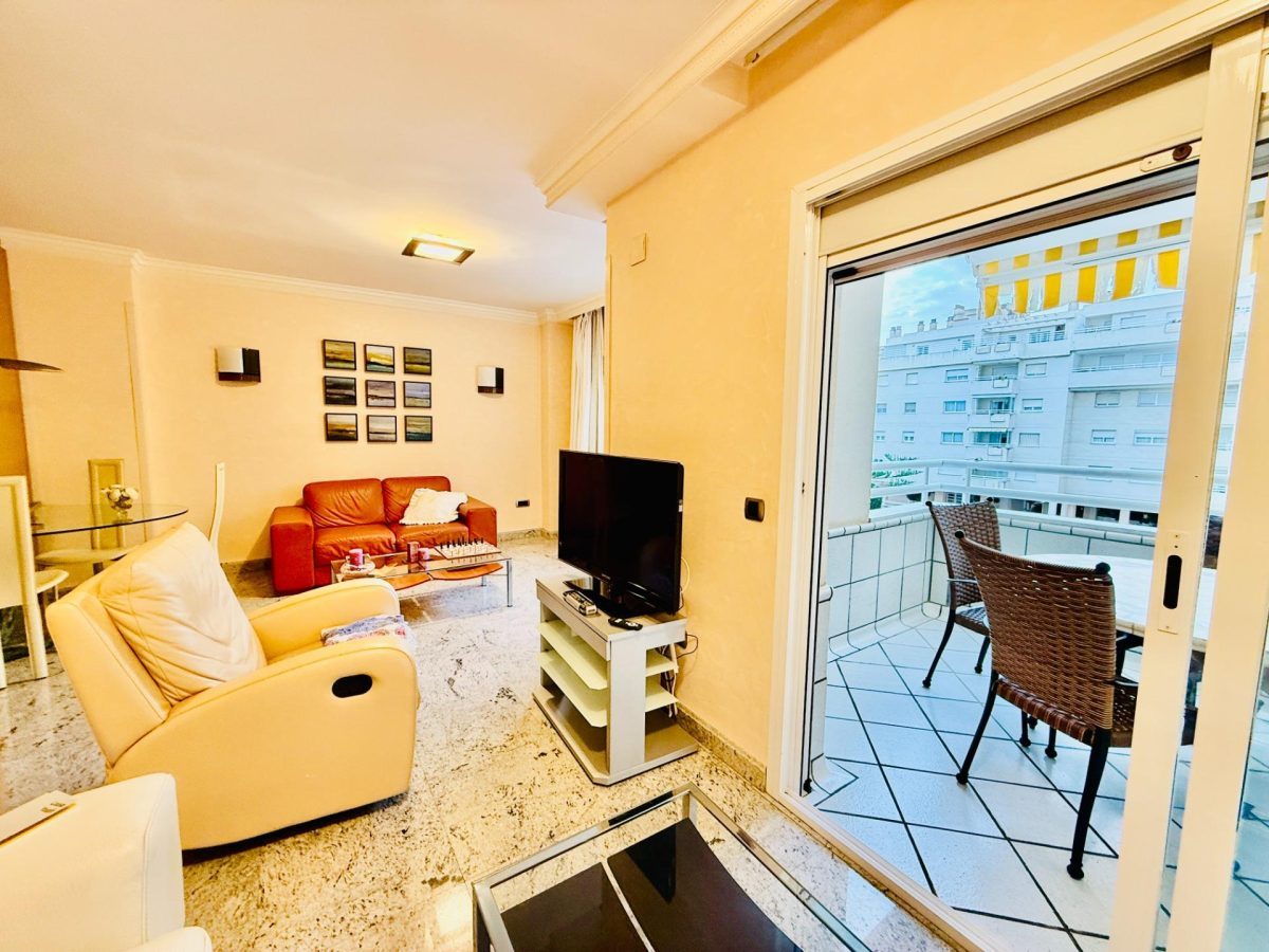 Exclusivo piso de 3 dormitorios en los Alamos, Torremolinos — Foto 6