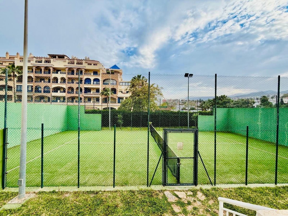 Exclusivo piso de 3 dormitorios en los Alamos, Torremolinos — Foto 4