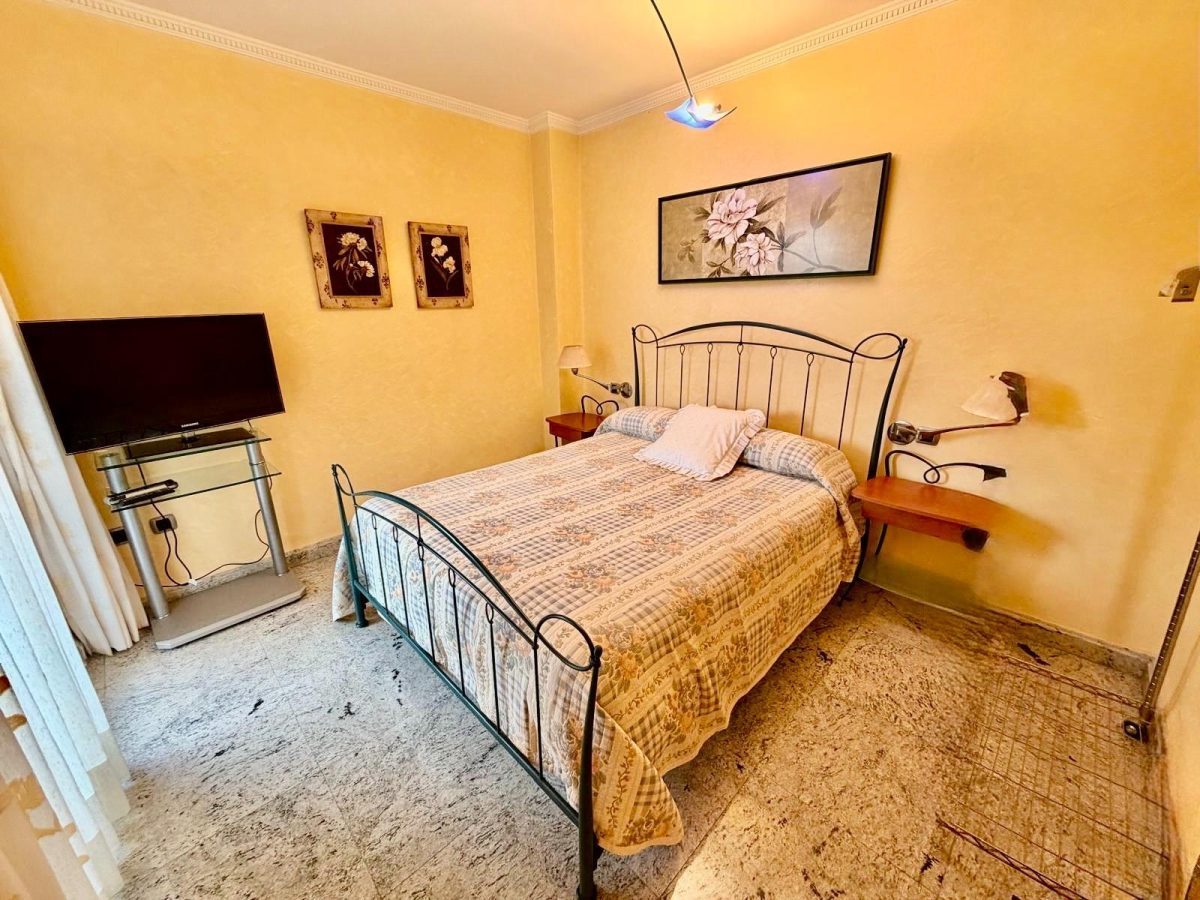 Exclusivo piso de 3 dormitorios en los Alamos, Torremolinos — Foto 12