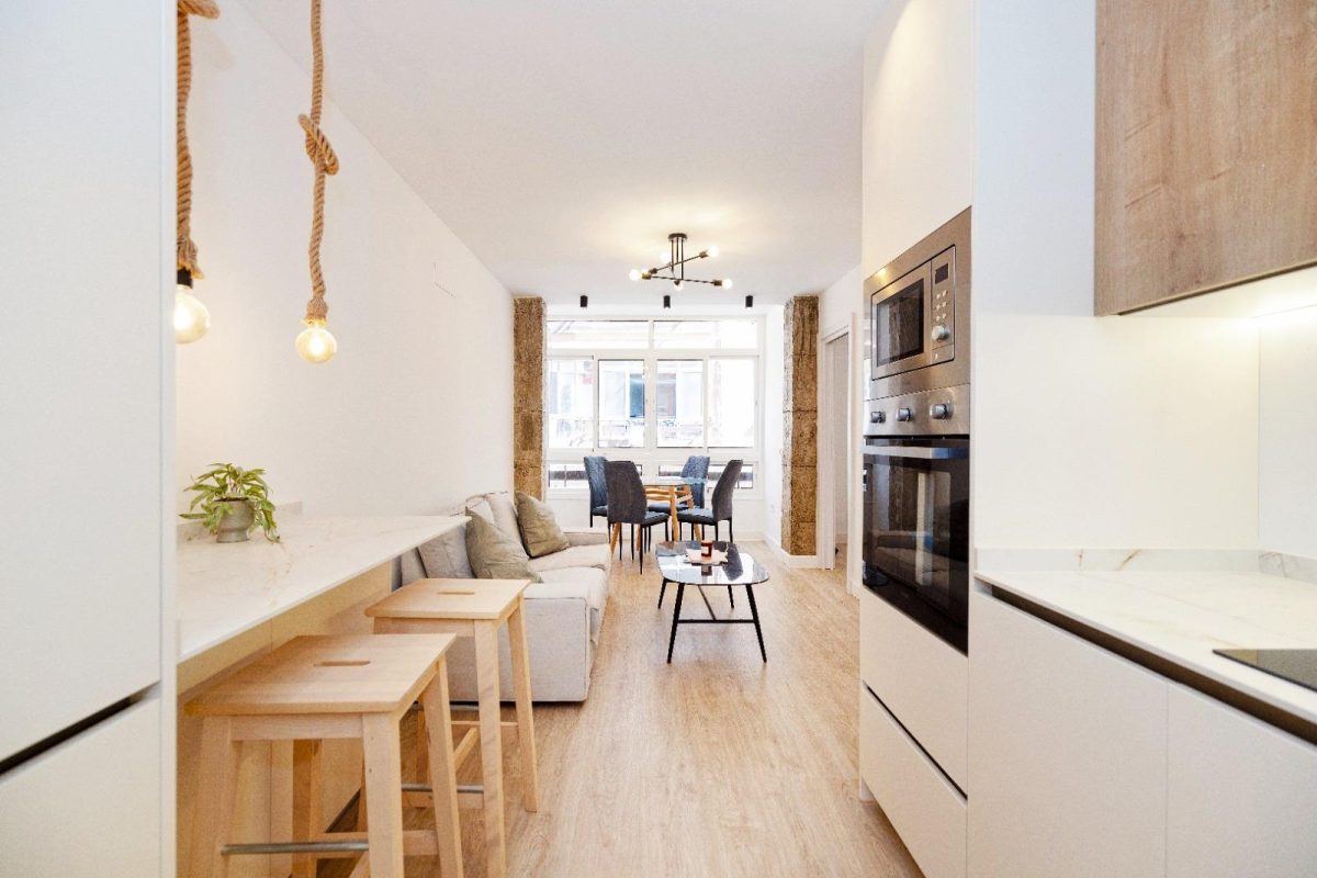 Se alquila piso de tres habitaciones y dos baños con reforma a estrenar en Málaga — Foto 21