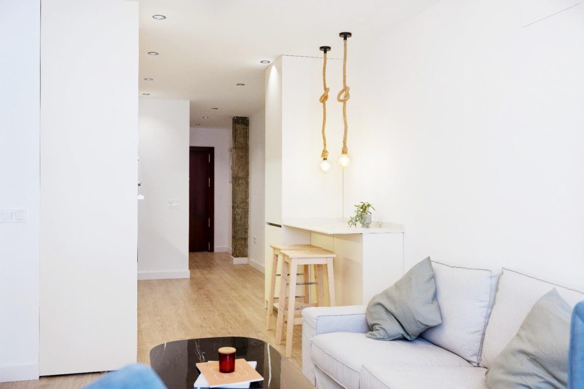 Se alquila piso de tres habitaciones y dos baños con reforma a estrenar en Málaga — Foto 16