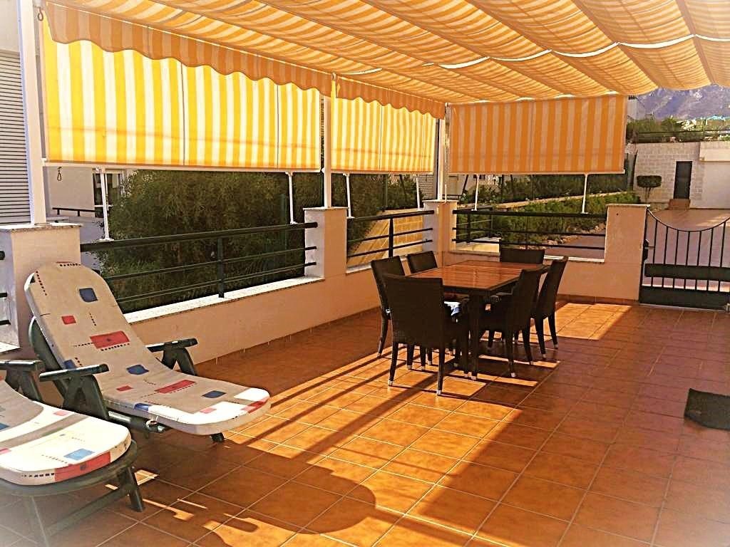 ALQUILER LARGA TEMPORADA CON VISTAS AL MAR Y AMPLIA TERRAZA EN TORREQUEBRADA — Foto 19