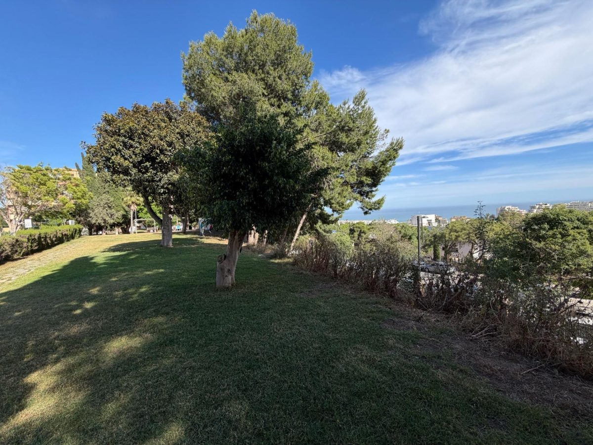 Apartamento de un dormitorio con vistas al mar en Benalmádena, Costa del Sol — Foto 5