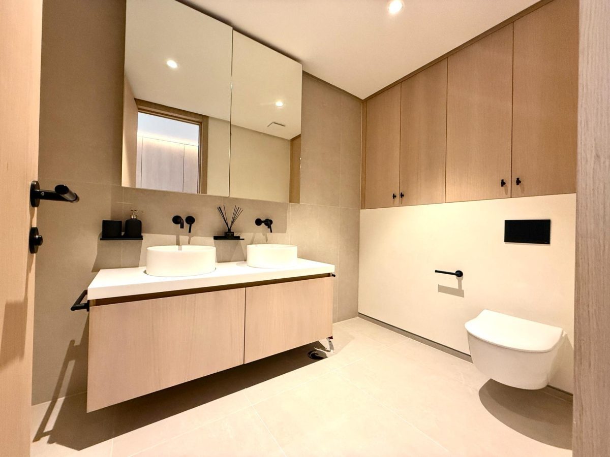 Exclusivo piso de tres dormitorios en Málaga Towers, con vistas frontales al mar, Costa del sol — Foto 27