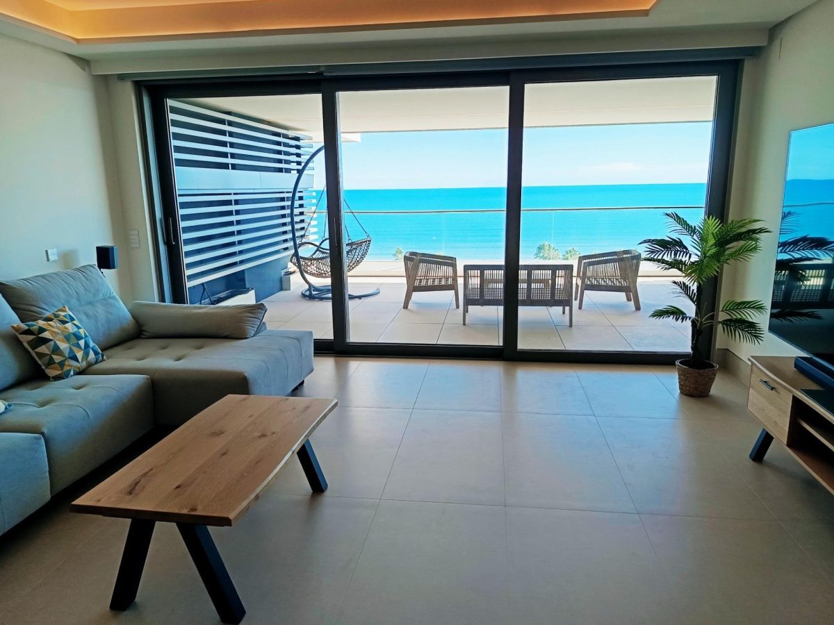 Exclusivo piso de tres dormitorios en Málaga Towers, con vistas frontales al mar, Costa del sol — Foto 16