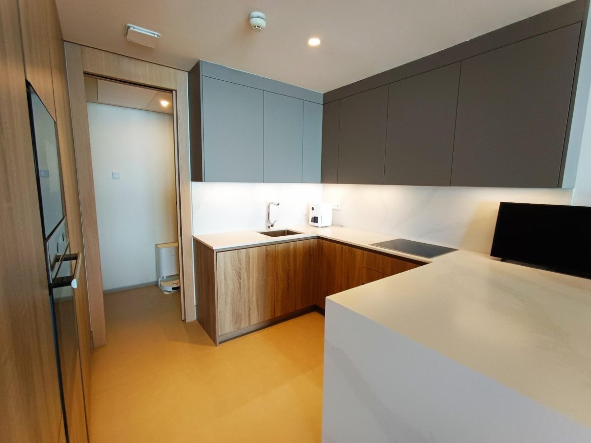 Exclusivo piso de tres dormitorios en Málaga Towers, con vistas frontales al mar, Costa del sol — Foto 19