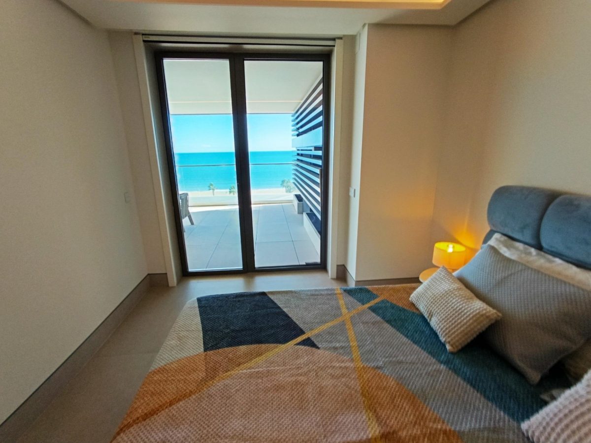 Exclusivo piso de tres dormitorios en Málaga Towers, con vistas frontales al mar, Costa del sol — Foto 25