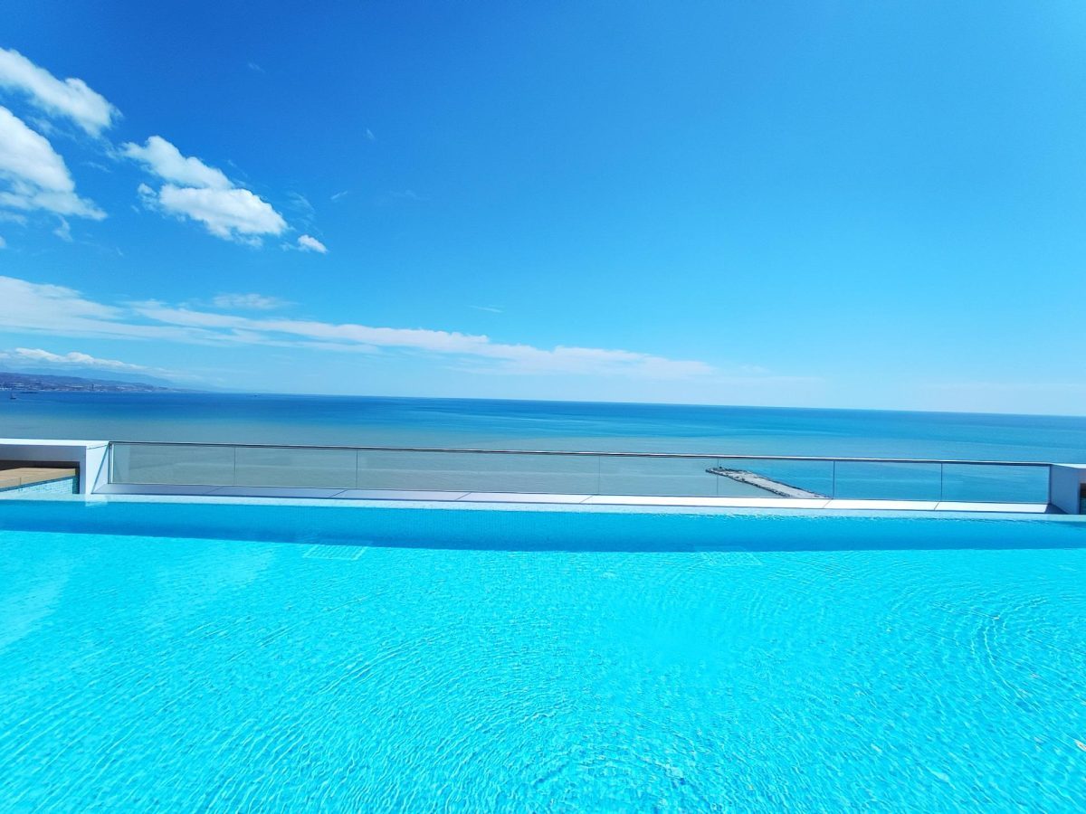 Exclusivo piso de tres dormitorios en Málaga Towers, con vistas frontales al mar, Costa del sol — Foto 5