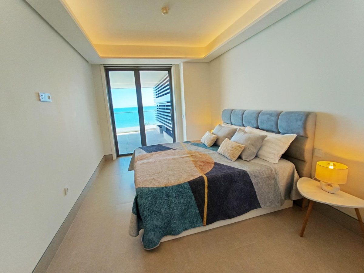 Exclusivo piso de tres dormitorios en Málaga Towers, con vistas frontales al mar, Costa del sol — Foto 24