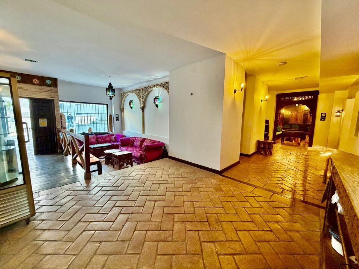 Venta de local comercial en Arroyo de la Miel, Benalmádena, Costa del Sol — Foto 2