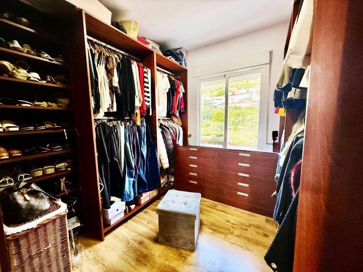 Atico de 3 habitaciones con vistas al mar en  Benalmádena, Costa del Sol — Foto 24