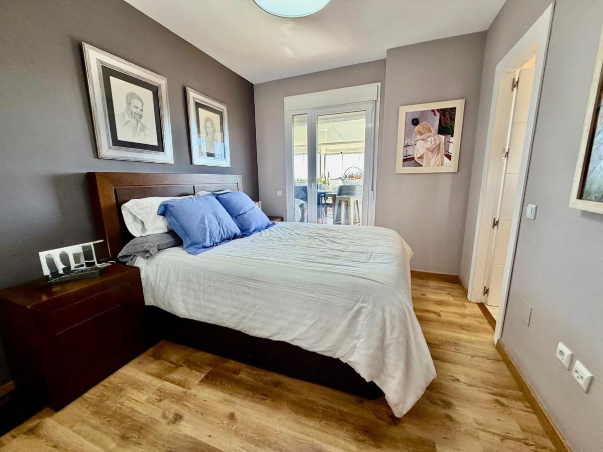 Atico de 3 habitaciones con vistas al mar en  Benalmádena, Costa del Sol — Foto 20