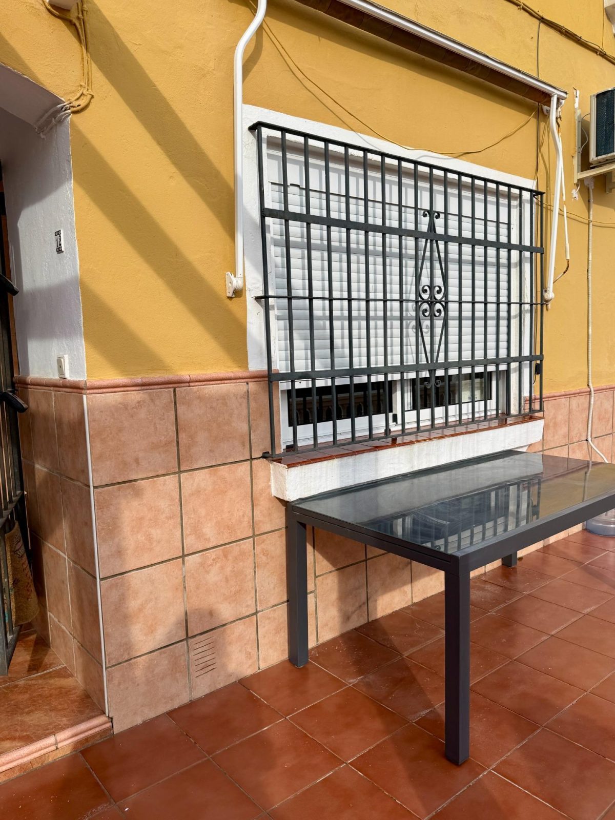 Piso con licencia turística a pocos minutos de la playa – Alta rentabilidad en zona Pez Espada — Foto 3
