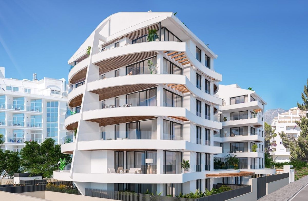 VENTA PISO DE 3 DORMITORIOS EN BENALMÁDENA COSTA — Foto 7