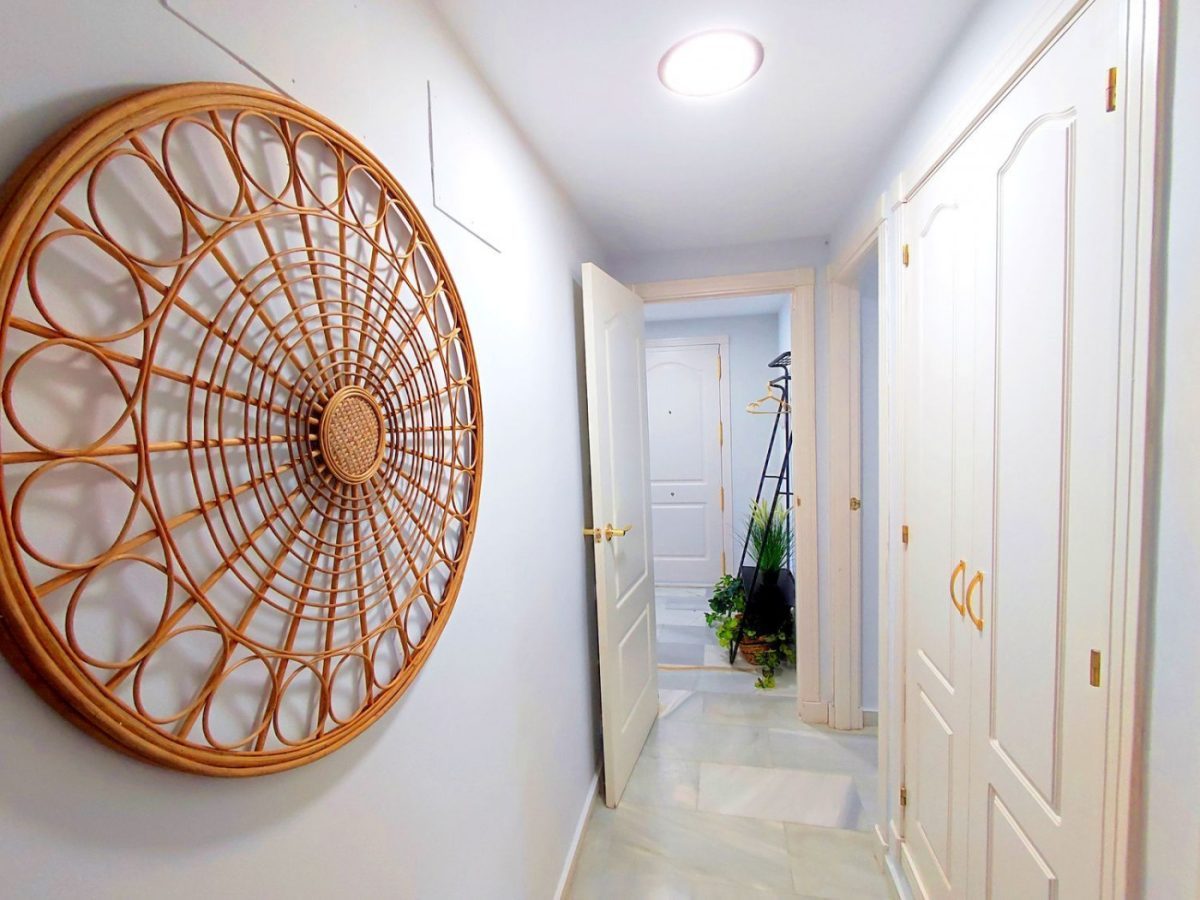 ELEGANTE APARTAMENTO EN LA URBANIZACION LOS NARANJOS  MARBELLA — Foto 10