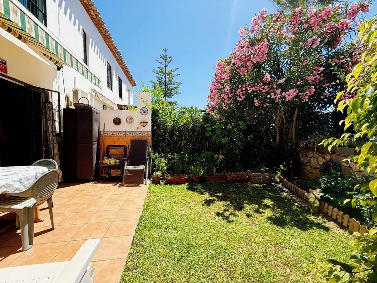 Venta Chalet adosado Mijas Golf tres dormitorios jardín privado, Costa del Sol — Foto 5