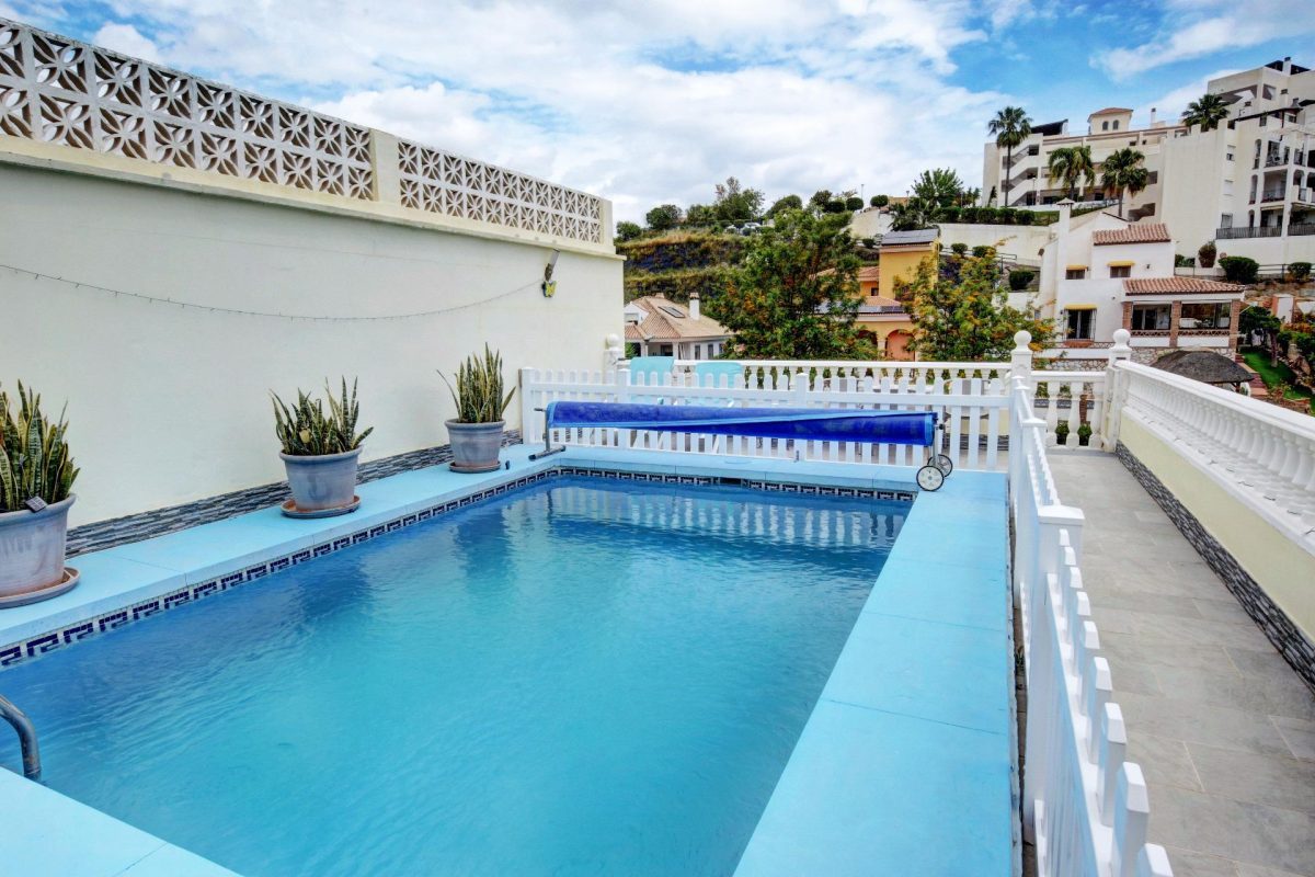 Casa de 6 Dormitorios a 400metros de la Playa y comodidades! — Foto 1