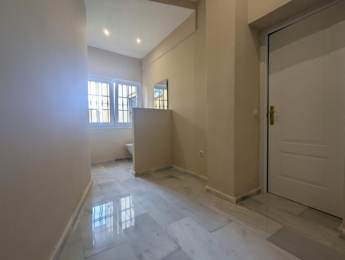 Villa de 3 dormitorios con vistas al mar en Benalmádena Costa — Foto 26