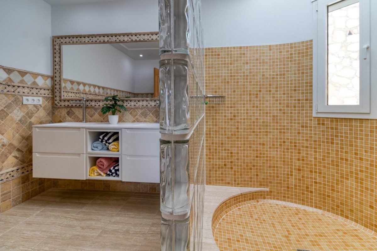 VILLA DE LUJO CON PISCINA INFINITY EN MIJAS — Foto 21