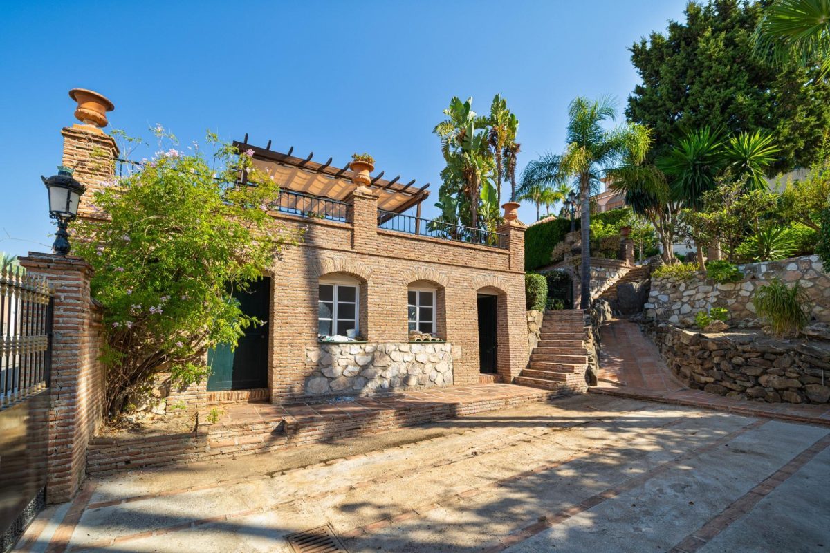 Villa de lujo en Benalmádena con vistas al mar en Benalmádena, Costa del sol — Foto 12