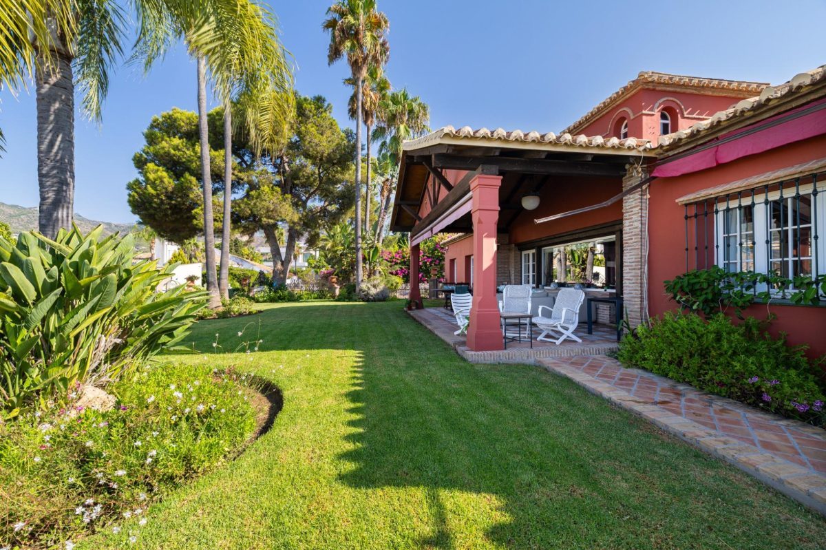 Villa de lujo en Benalmádena con vistas al mar en Benalmádena, Costa del sol — Foto 9