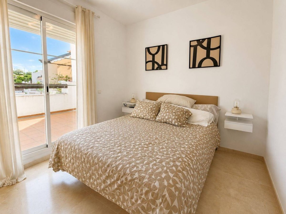 Exclusivo Ático dúplex con vistas al mar y tres amplias terrazas en Benalmádena, Costa del Sol — Foto 25