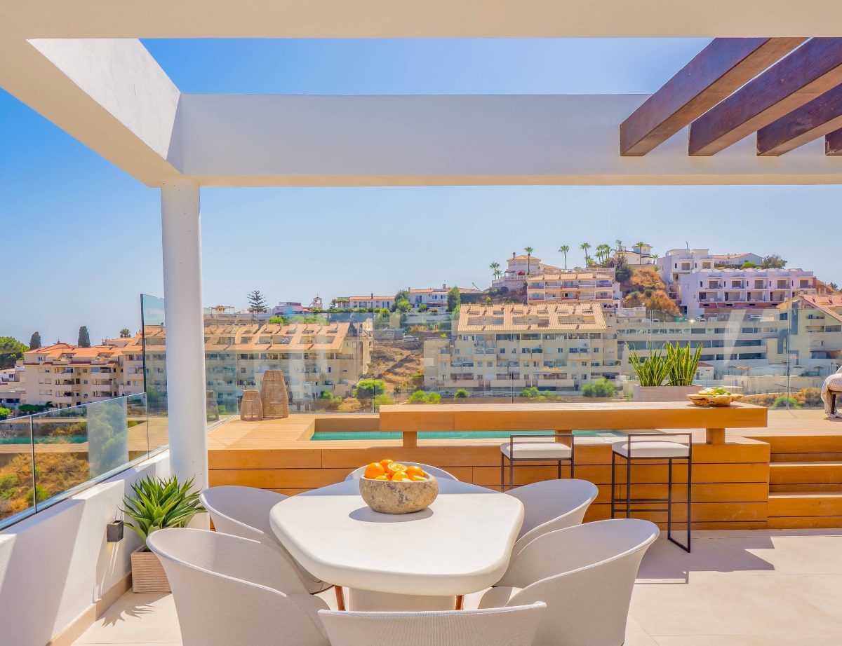 Villa de diseño con vistas panorámicas al mar en Fuengirola, Higuerón, Costa del Sol — Foto 13