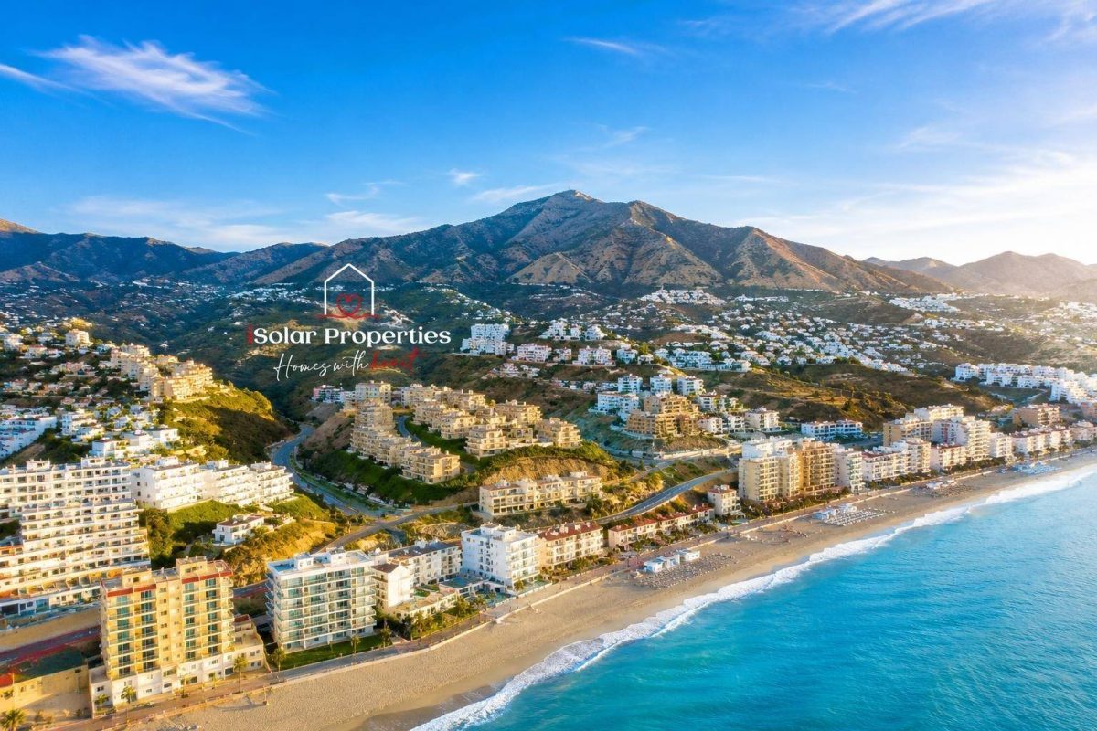 Villa de diseño con vistas panorámicas al mar en Fuengirola, Higuerón, Costa del Sol — Foto 6