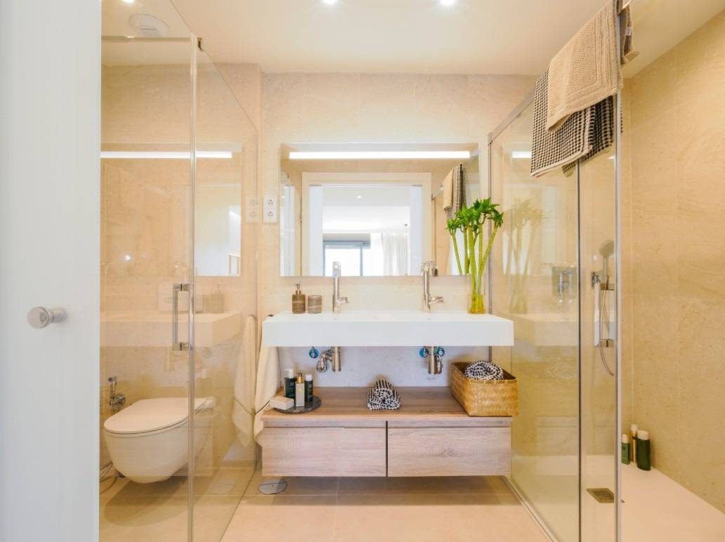 Villa de lujo de 3 dormitorios con vistas al mar en Fuengirola, Costa del Sol — Foto 16