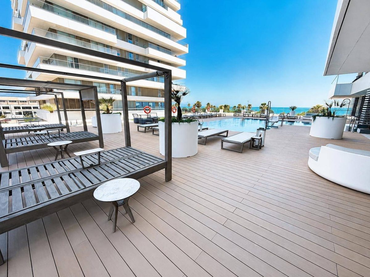Exclusivo piso en esquina de 4 dormitorios con vistas panorámicas al mar en Málaga Towers, Costa del Sol — Foto 24