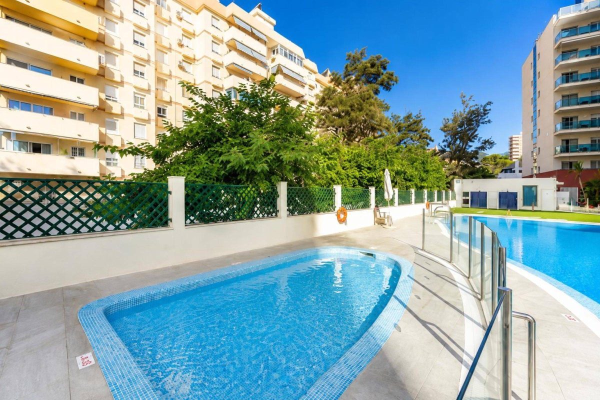 Apartamento turístico en Benalmádena, Costa del Sol, inversión — Foto 12