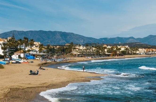 Casa adosada de 3 dormitorios con vistas al mar en Mijas Costa, Costa del Sol — Foto 23