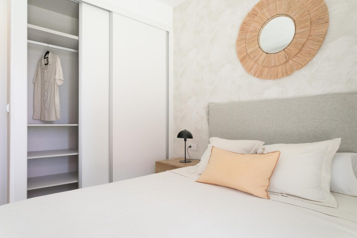 Exclusivo Ático a Pasos del Mar en Torrevieja — Foto 9