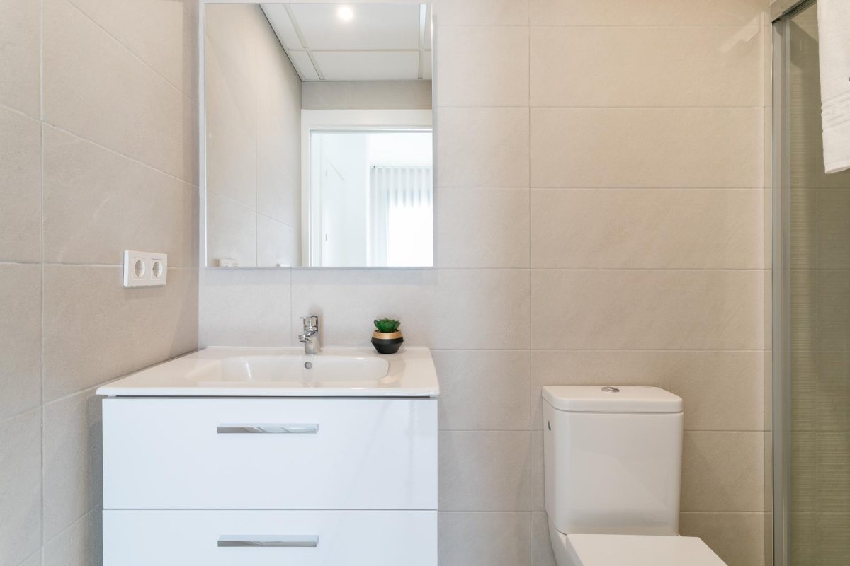 Exclusivo Ático a Pasos del Mar en Torrevieja — Foto 16