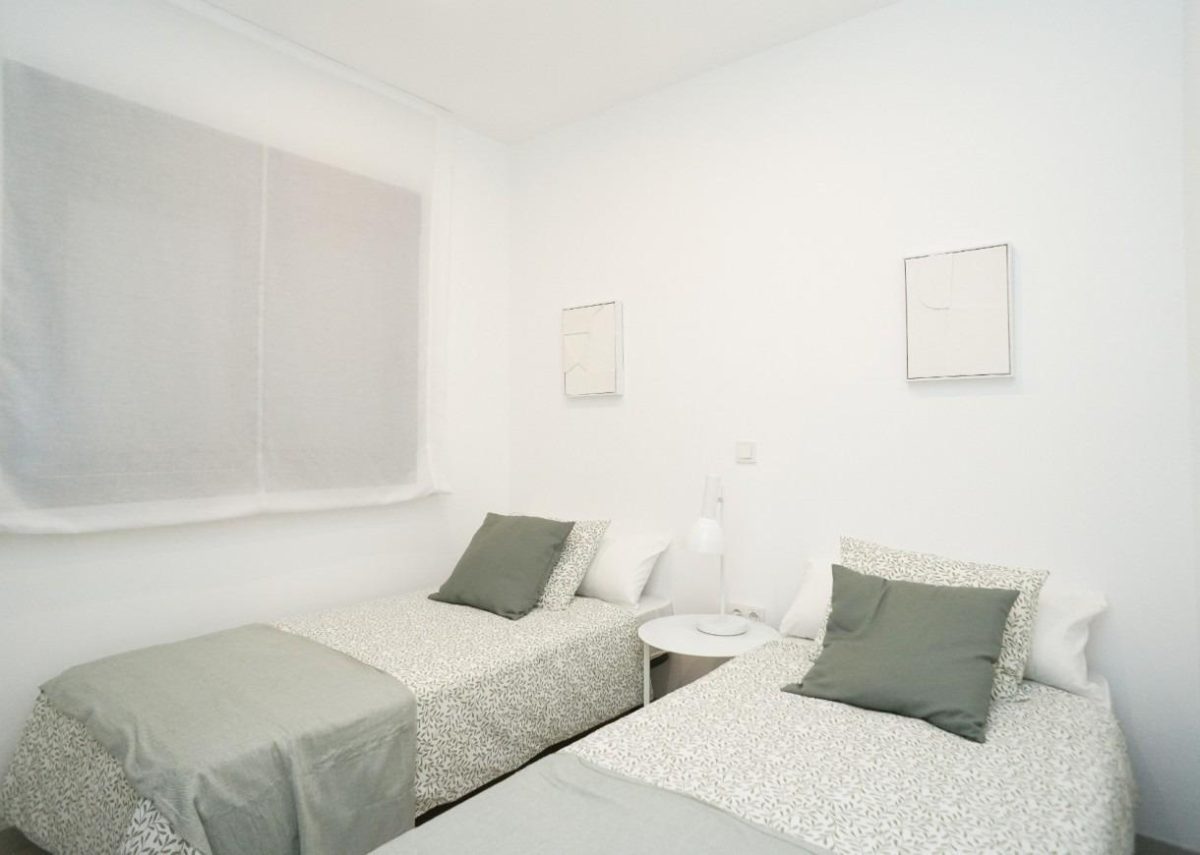 Exclusivo Ático a Pasos del Mar en Torrevieja — Foto 11