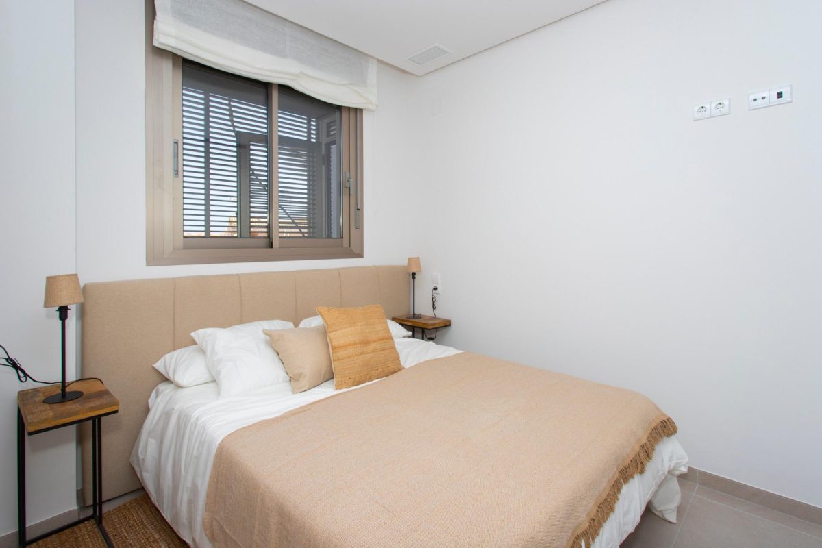 Increíble Apartamento en Santa Pola ¡A Solo 80 Metros del Mar! — Foto 16