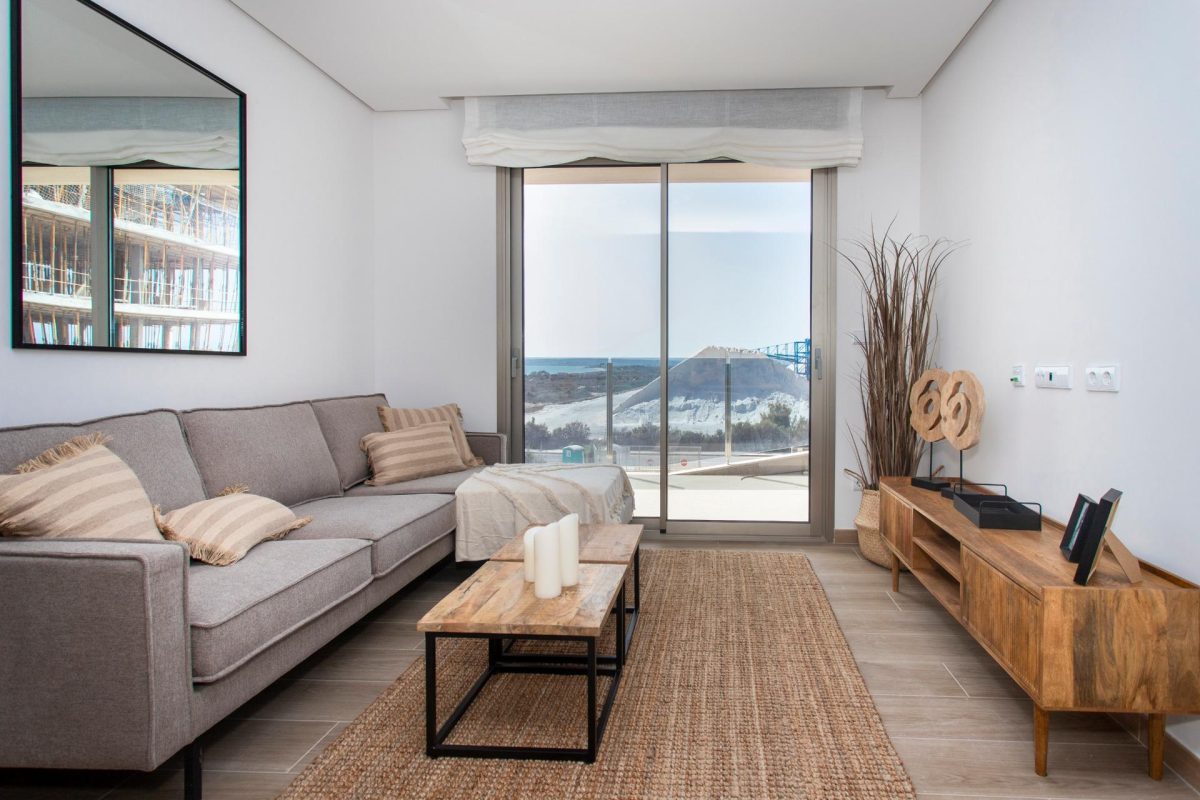 Increíble Apartamento en Santa Pola ¡A Solo 80 Metros del Mar! — Foto 1