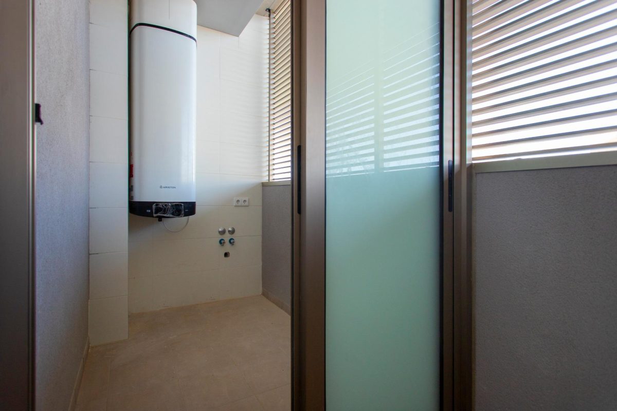 Increíble Apartamento en Santa Pola ¡A Solo 80 Metros del Mar! — Foto 20