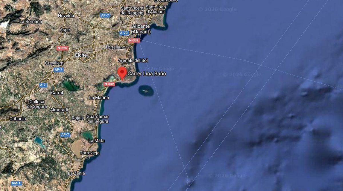 Espectacular Ático en Santa Pola, ¡Tu nuevo hogar te espera! — Foto 7