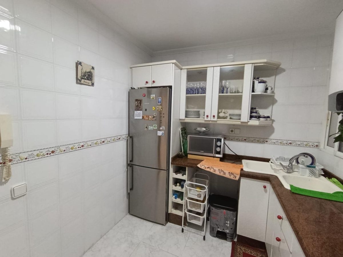 Vivienda cerca del Hospital General Alicante — Foto 16